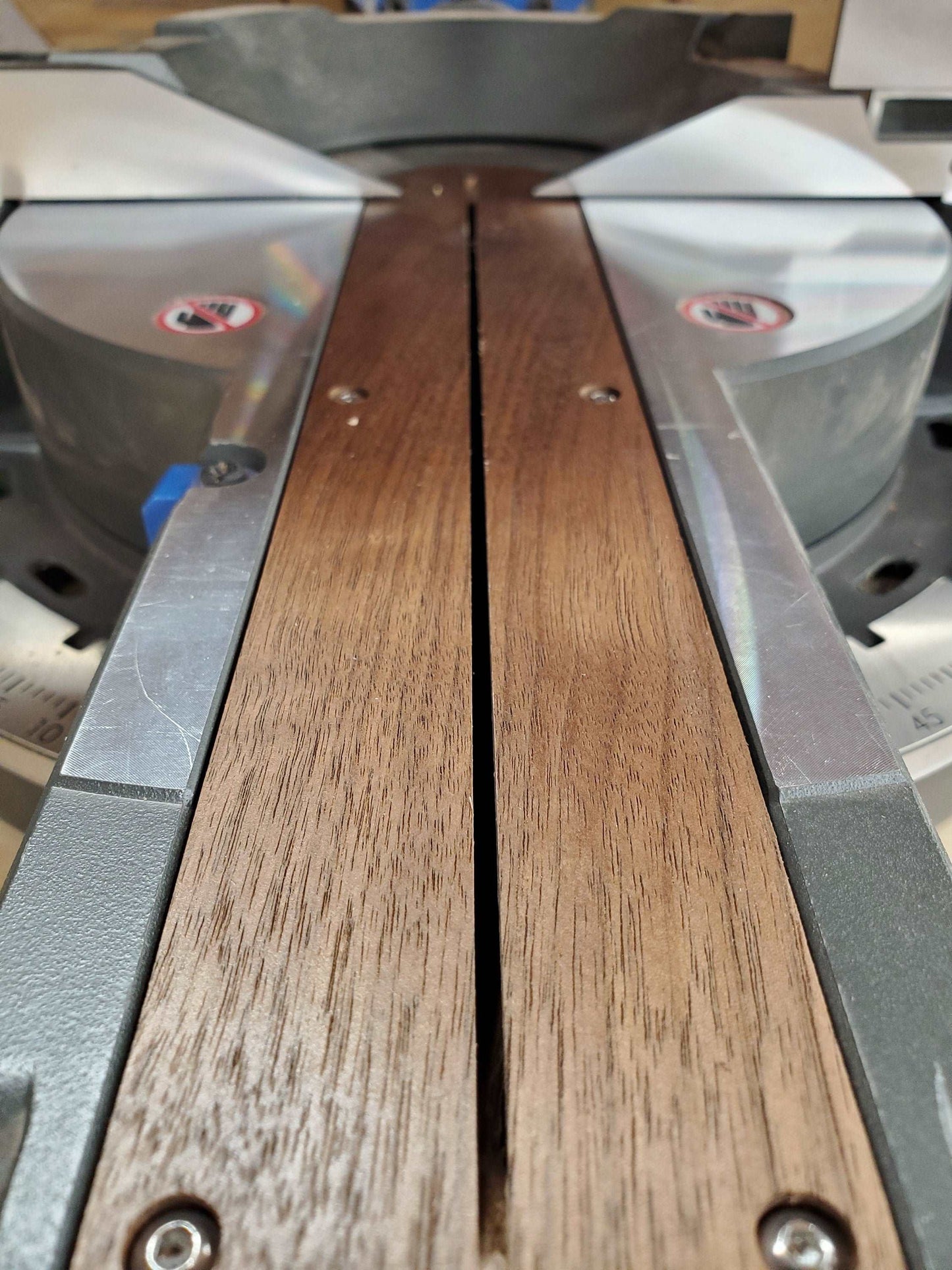 Zero Clearance Insert for Delta Cruzer 10in Sliding Miter Saw 26-2240, 26-2241, 26-2310, and Ridgid 4241